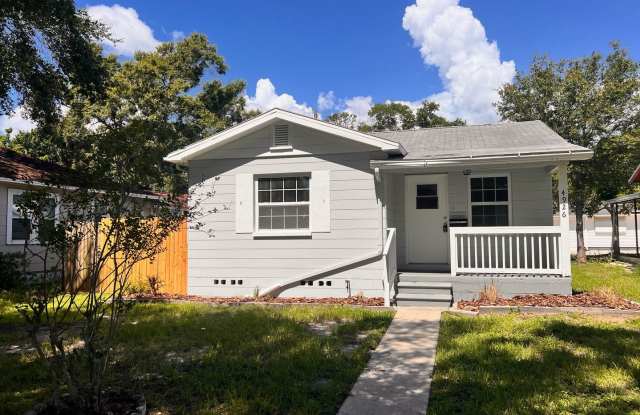 4926 Dr Martin Luther King St St. Petersburg, FL 33703 MOVE IN SPECIAL!! Waived $350 Cleaning Fee!!!!!