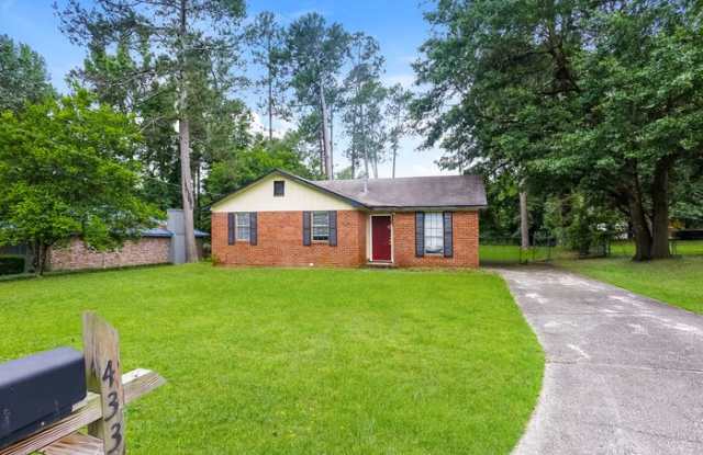 Photo of 4331 Parkwood Drive