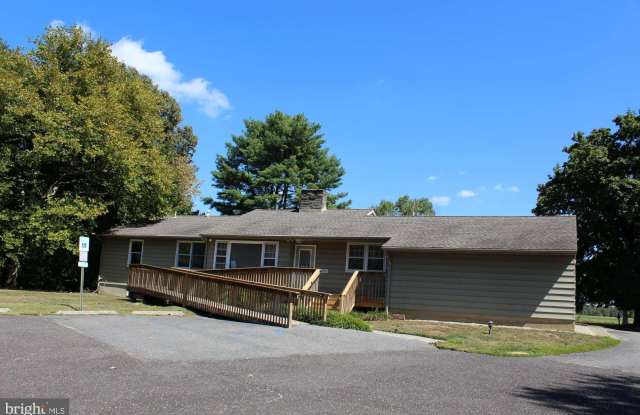 Photo of 332 STOKES Road