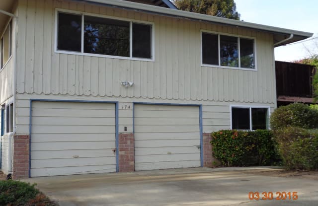 174 Zils Rd - 174 Zils Road, La Selva Beach, CA 95076