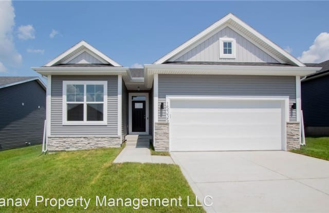 3905 NE 6th st - 3905 Northeast 6th Street, Ankeny, IA 50021