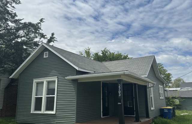 2703 South Walnut Street