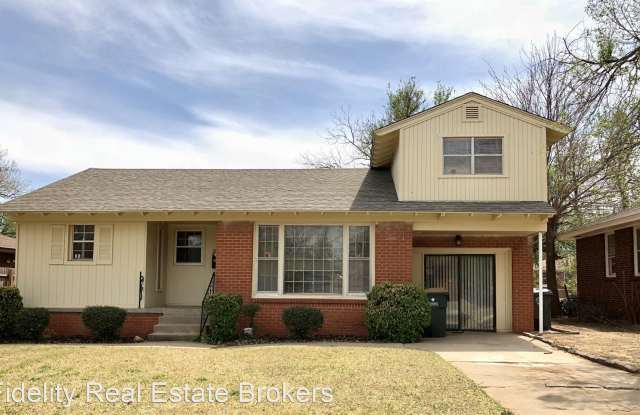 2204 Churchill Way