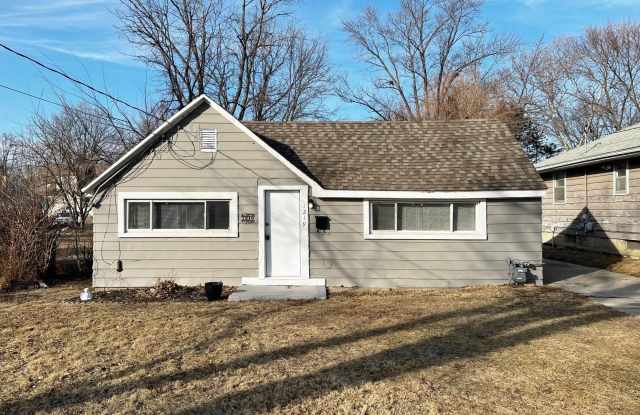 1219 W PURTSCHER Drive