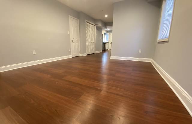 Photo of 337 54th Street Northeast