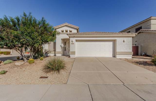Photo of Charming Cave Creek Home for Lease – Pool, Landscaping  Pool Service Included