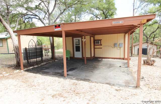 12095 Park Road 37