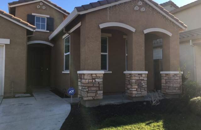 Upscale 1 Story Home in Mossdale Landing