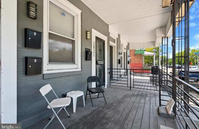2021 N 33RD STREET