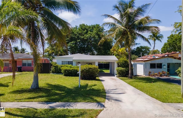 1414 NE 175th St - 1414 NE 175th St, North Miami Beach, FL 33162