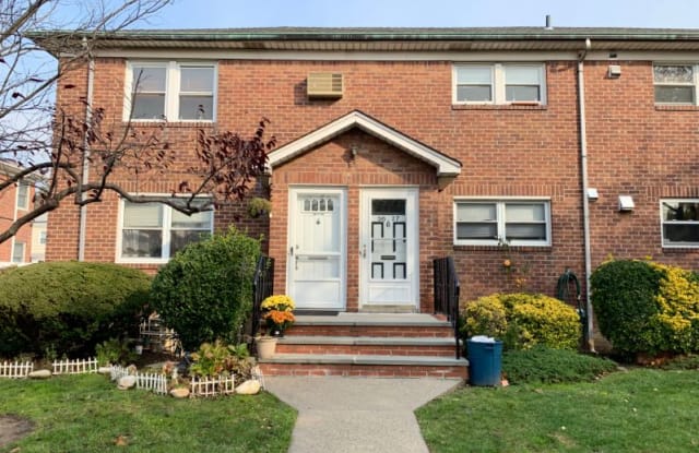 56-27 184th St B - 56-27 184th Street, Queens, NY 11365