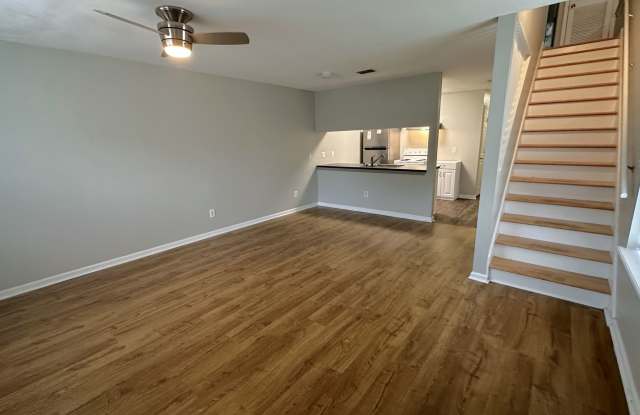 RENOVATED 3/3 w/ Washer/Dryer, Fenced Yard,  More! Available January 1st for $1450/month!