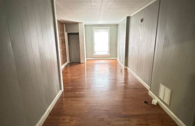 **AVAILABLE NOW** Desirable East Baltimore, Price reduced - Town Home For Rent!