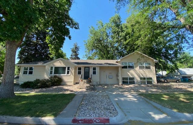 202 Edwards St B - 202 Edwards Street, Fort Collins, CO 80524