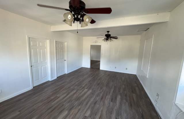 414 South Esplanade Street