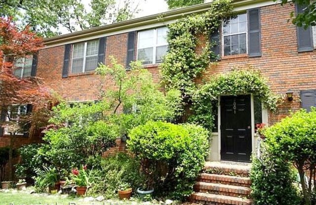 2001 Montreat Parkway Unit B - 2001 Montreat Parkway, Vestavia Hills, AL 35216