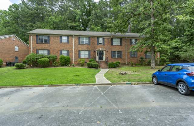 2200 Montreat Circle, Unit C