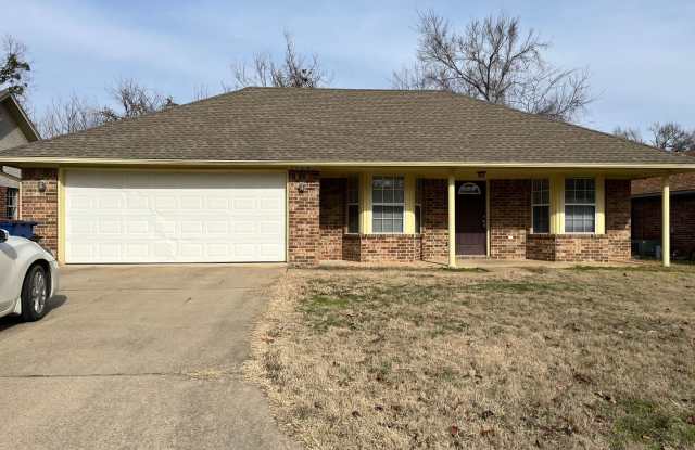 3509 Price Circle