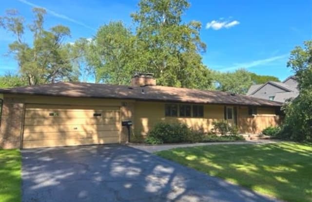 2802 HEATHFIELD Road - 2802 Heathfield Road, Oakland County, MI 48301