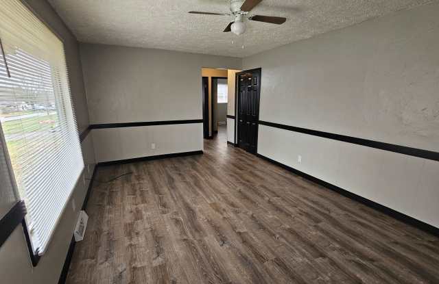 Newly Remodeled 3-Bedroom, 1-Bath Mansfield Home with Modern Upgrades  2-Car Garage