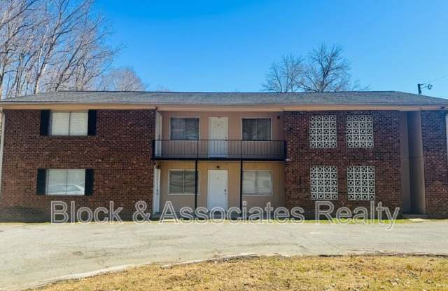 3501 Glendale Rd