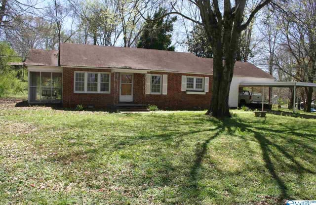 190 WILLIAMS STREET - 190 Williams St, Anderson, AL 35610