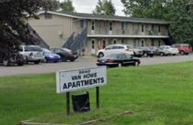 5654 Howe Rd. Unit 4