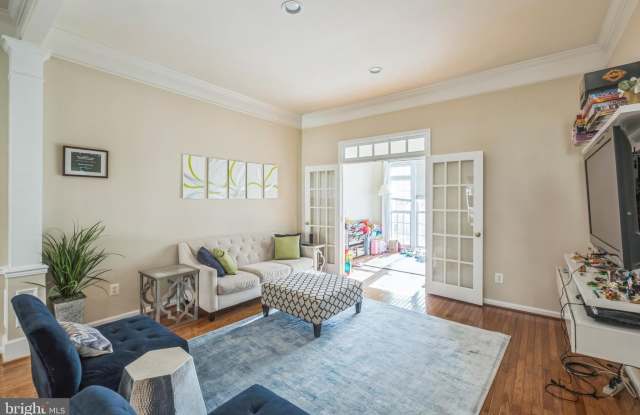 5270 MORNING MIST LANE