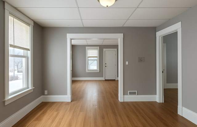 Large 2 Bed Lower Unit with Appliances  Garage Space!