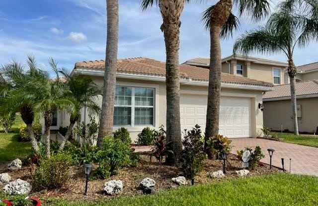 10481 Carolina Willow DR - 10481 Carolina Willow Drive, Fort Myers, FL 33913