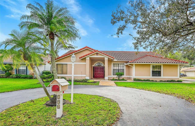 Photo of 296 NW 118th Ter