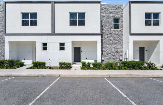 395 FAMAGUSTA Drive