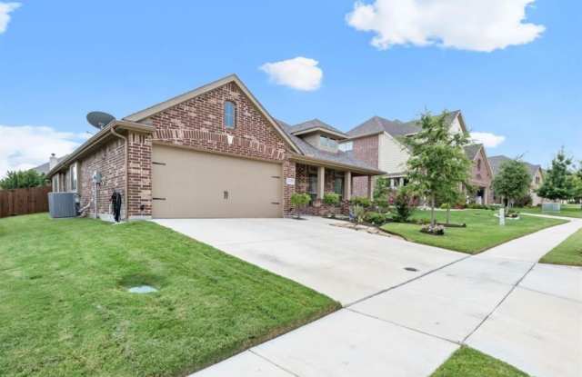 1648 Sandle Wood Drive