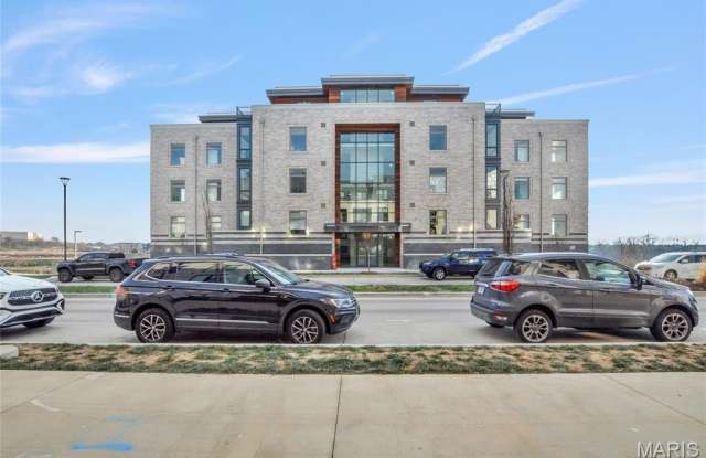 Photo of 16460 Wildhorse Lake Blvd