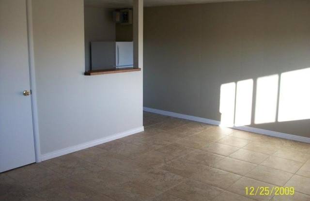 1038 E El Caminito Drive unit: Apt 3