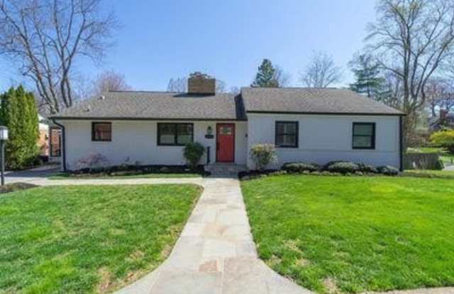 Photo of 4640 38TH STREET N