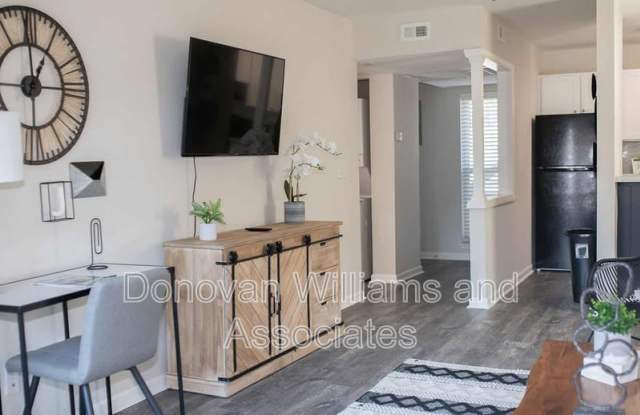 2225 Kilborne Drive Apt H