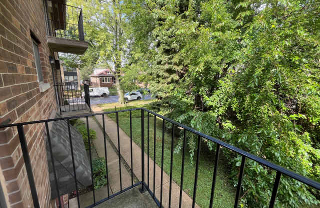 Photo of 1030 Dunlop Avenue