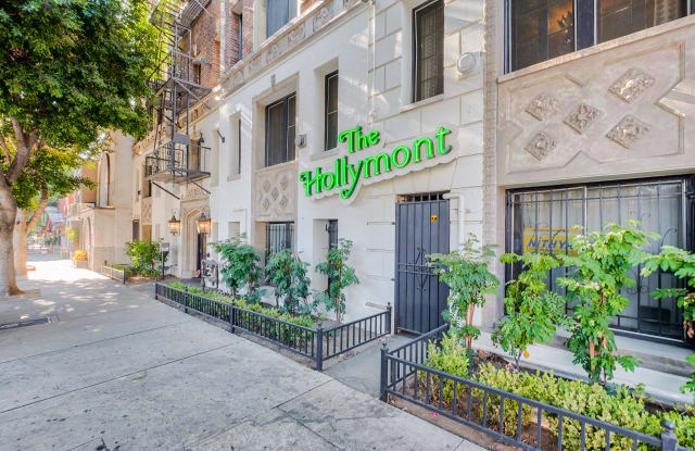 Hollymont Apartments