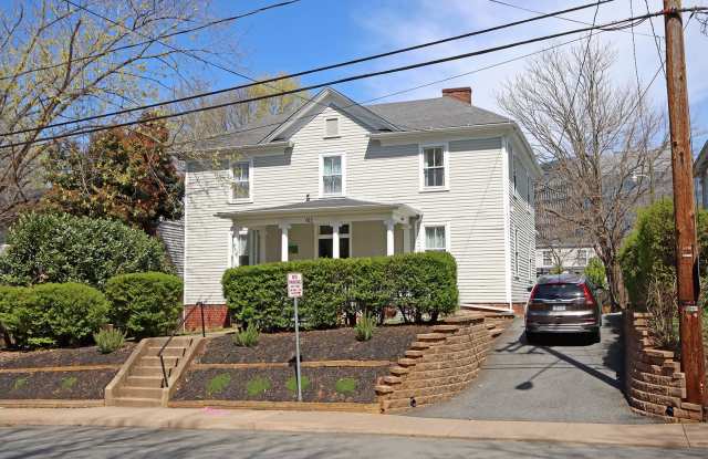 Charming  Renovated Downtown Home .5 Mile From UVA Medical Center photos photos