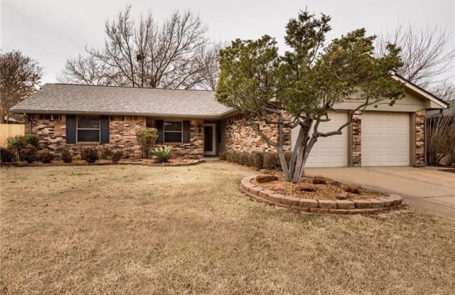 3313 Meadow Ln - 3313 Meadow Ln, Edmond, OK 73013