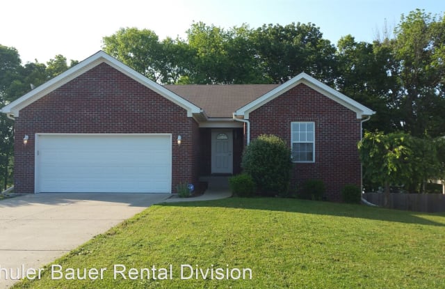 2328 Brookview Dr - 2328 Brookview Drive, Jeffersonville, IN 47130