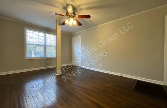 6013 Carver Boulevard