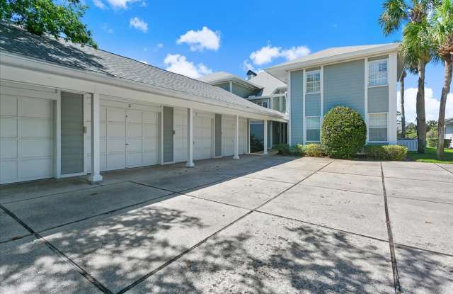 Photo of Fabulous Condo in The Pointe!