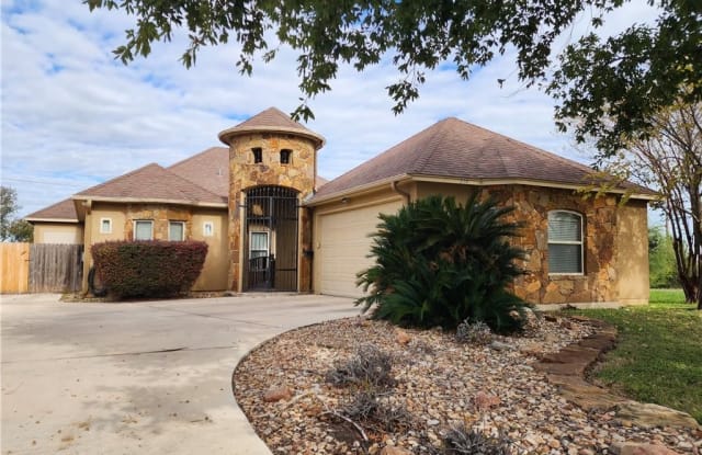 224 Chartwell Avenue - 224 Chartwell Avenue, New Braunfels, TX 78130