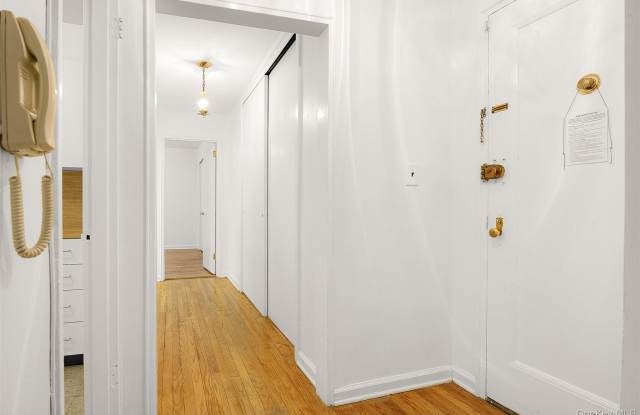 66-40 108th Street unit: 1D