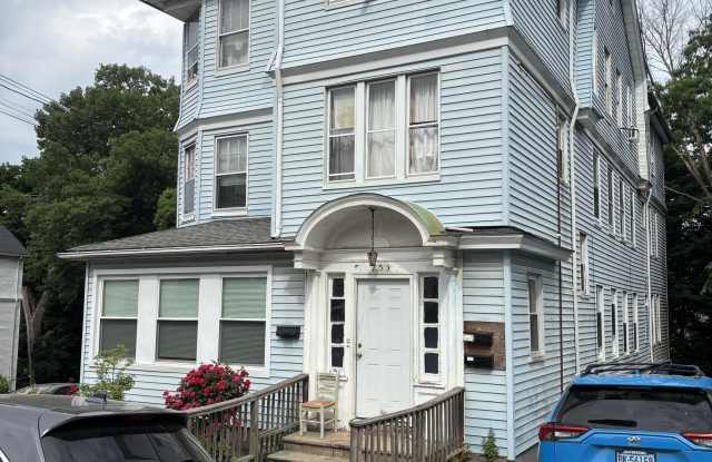 249 Lincoln Street
