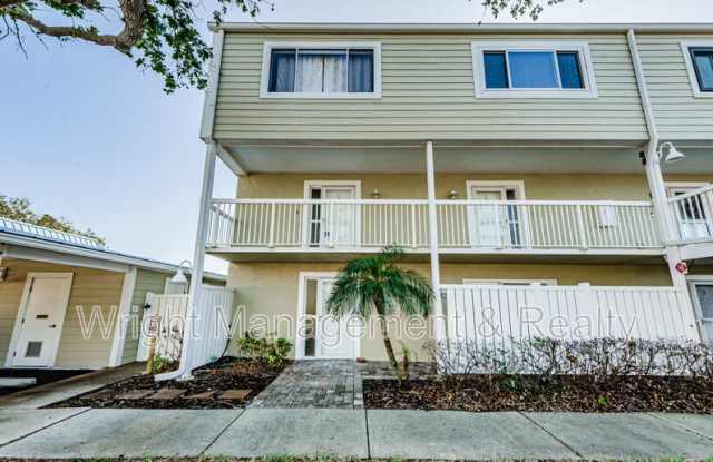 433 Paula Drive South