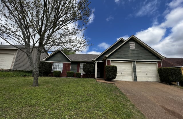 4270 Kings Valley Cv E - 4270 Kings Valley Cove East, Shelby County, TN 38128