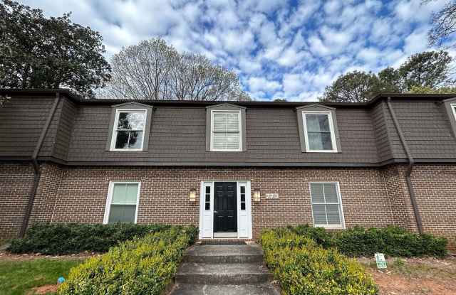 Druid Hills Hidden Gem! 2 Bed-2Bath, Hardwood Floors, Stainless Appliances - 773 Houston Mill Road Northeast, Druid Hills, GA 30329